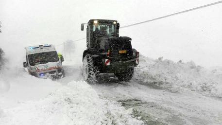 Maltempo: Difesa, ad Amatrice in funzione turbine spazzaneve © ANSA