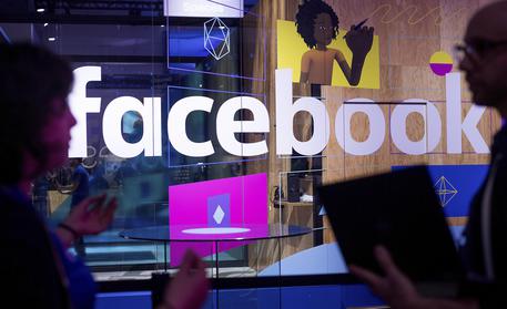 Facebook batte le attese di Wall Street e vola in Borsa © AP