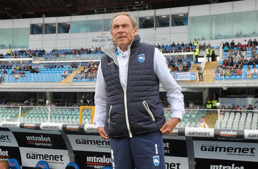 Soccer: Serie A; Pescara Crotone - RIPRODUZIONE RISERVATA