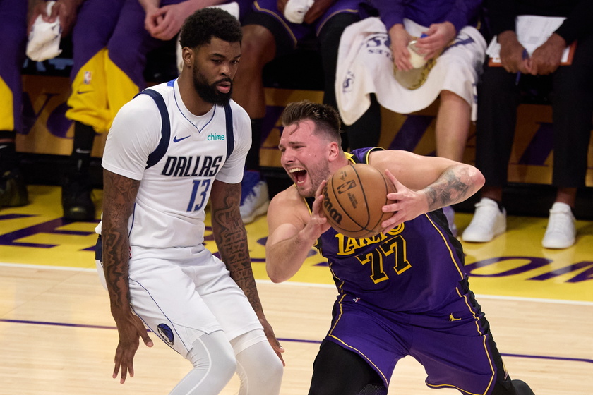 NBA - Dallas Mavericks at Los Angeles Lakers