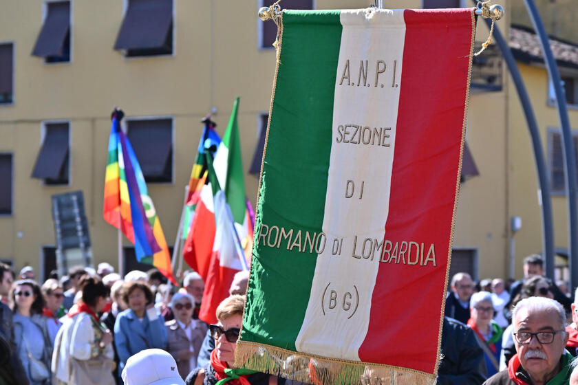 RIPRODUZIONE RISERVATA