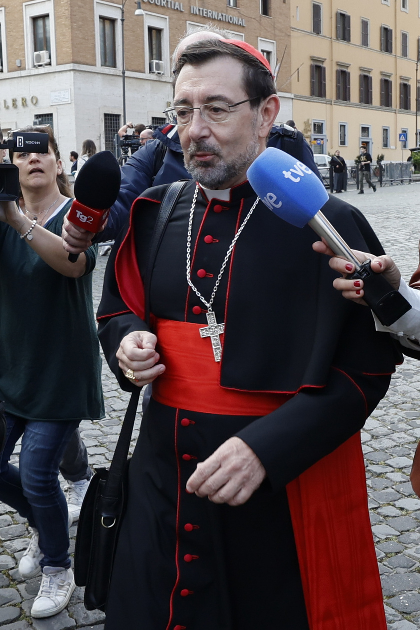 Cardinals hold fifth general congregation after Pope Francis' death