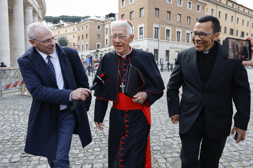 Cardinals hold fifth general congregation after Pope Francis' death