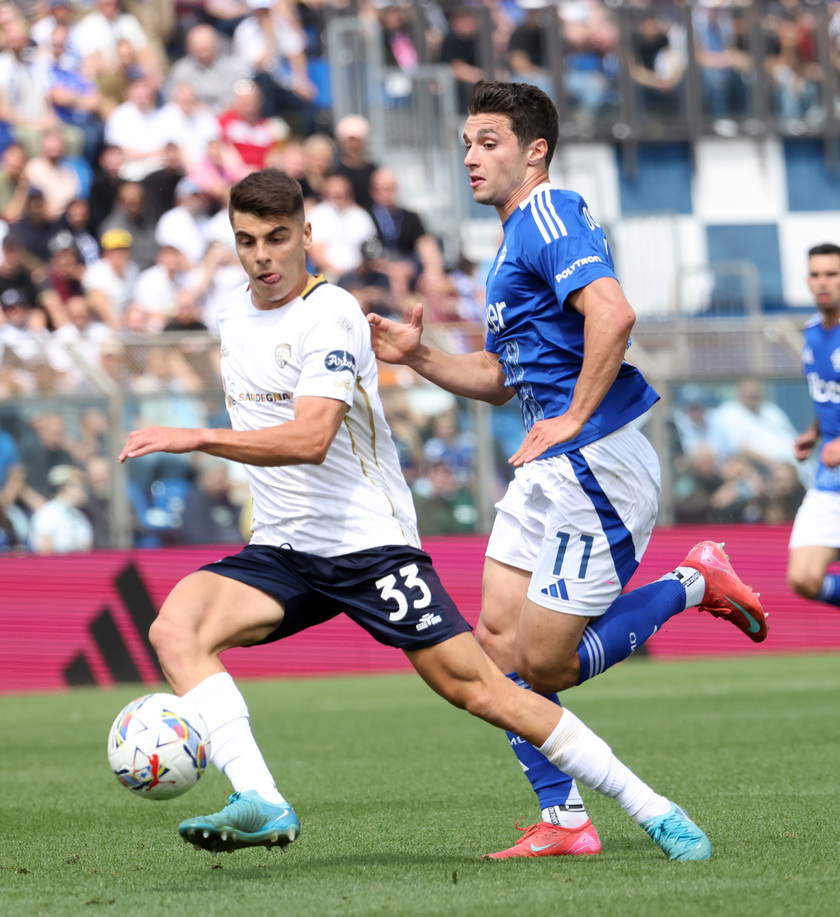 Soccer; serie A Como vs Cagliari