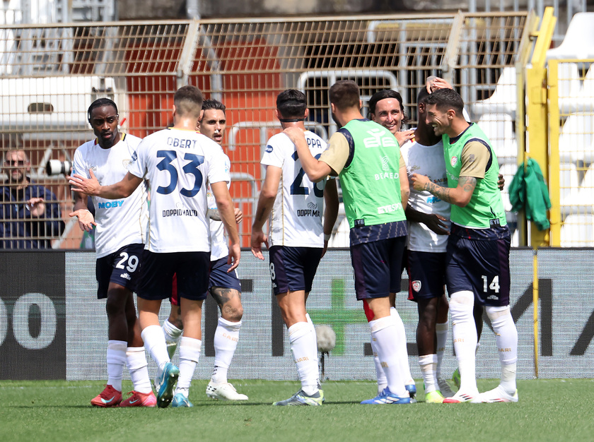 Soccer; serie A Como vs Cagliari