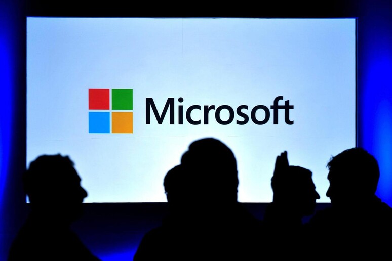Microsoft: frequenze tv per connettere le aree rurali Usa © ANSA/EPA