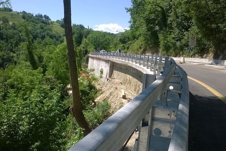 - RIPRODUZIONE RISERVATA
