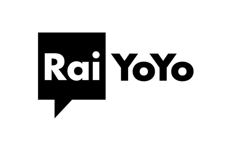 - RIPRODUZIONE RISERVATA