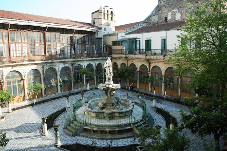 Chiostro chiesa santa Caterina - RIPRODUZIONE RISERVATA