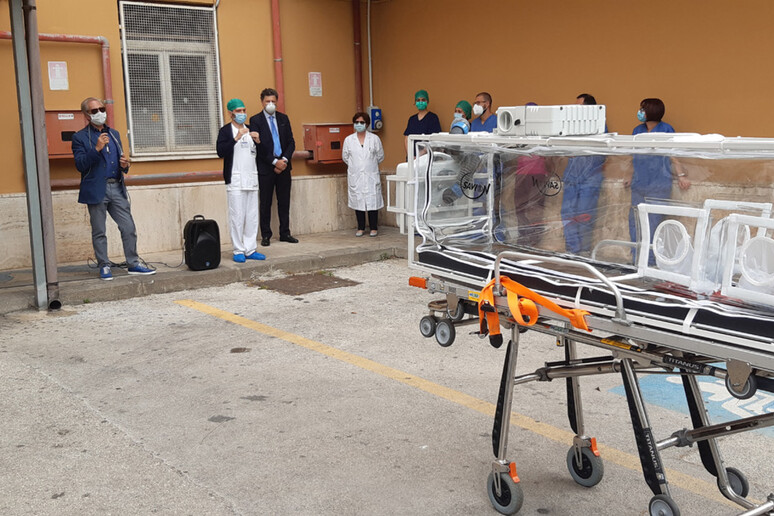 - RIPRODUZIONE RISERVATA