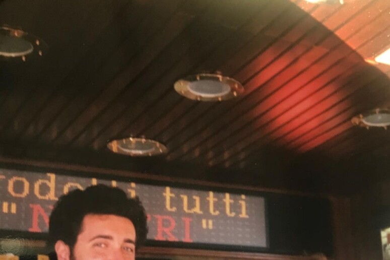 - RIPRODUZIONE RISERVATA