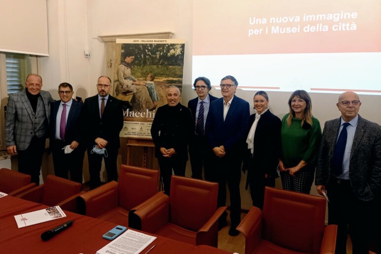 - RIPRODUZIONE RISERVATA