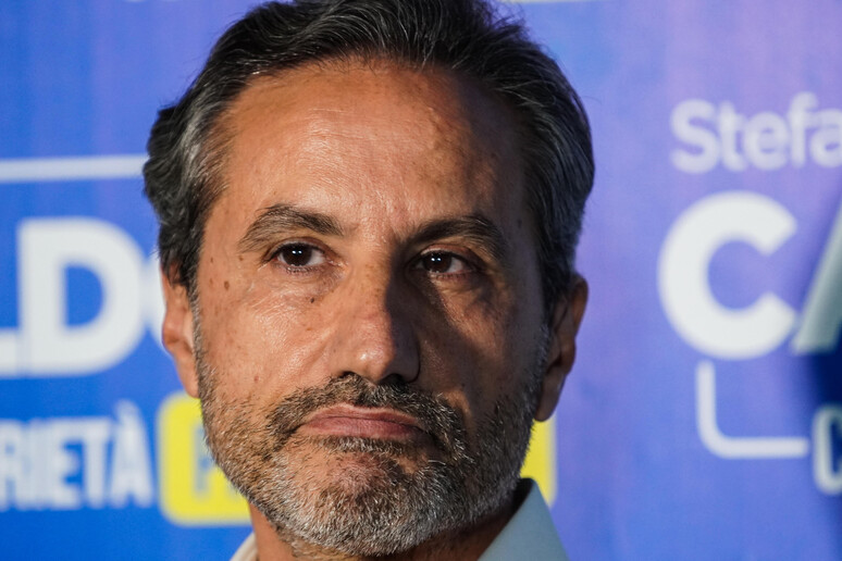 - RIPRODUZIONE RISERVATA