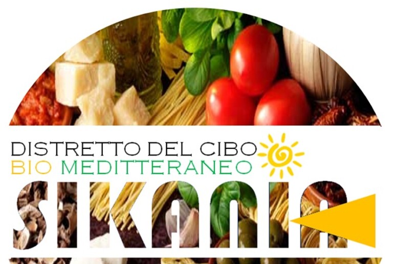 - RIPRODUZIONE RISERVATA