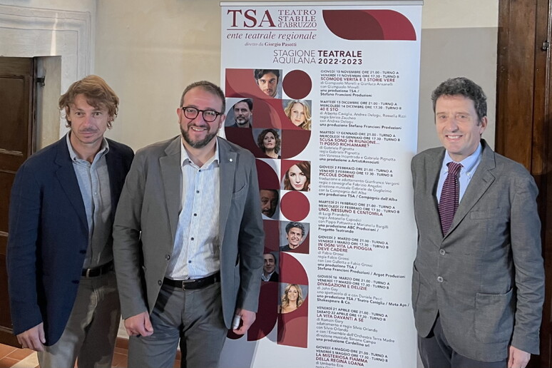 - RIPRODUZIONE RISERVATA