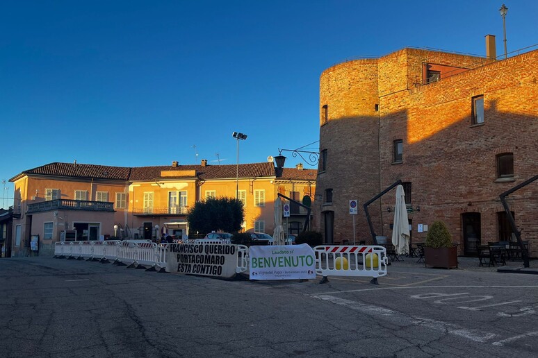 - RIPRODUZIONE RISERVATA