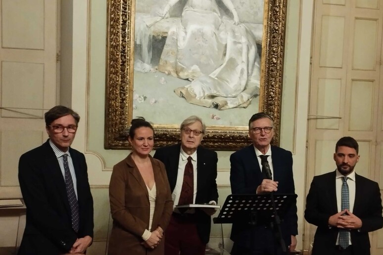 - RIPRODUZIONE RISERVATA