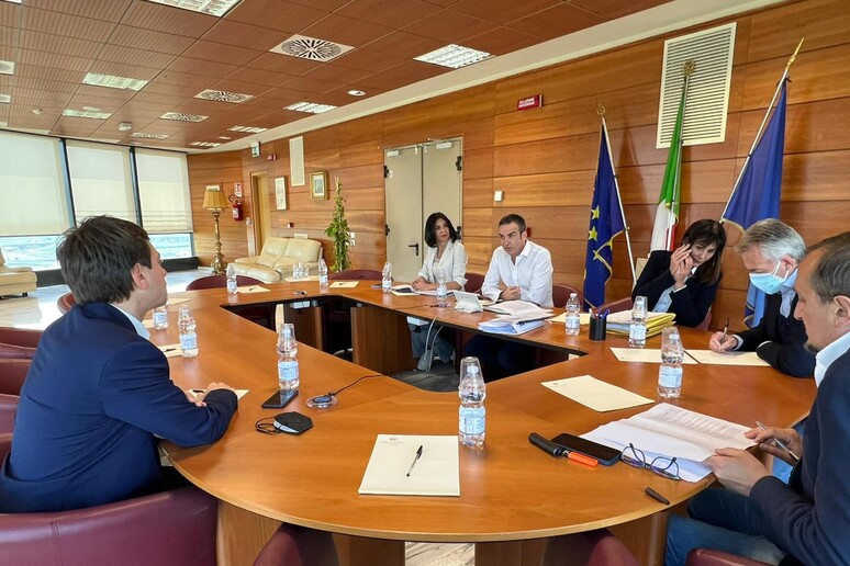 - RIPRODUZIONE RISERVATA