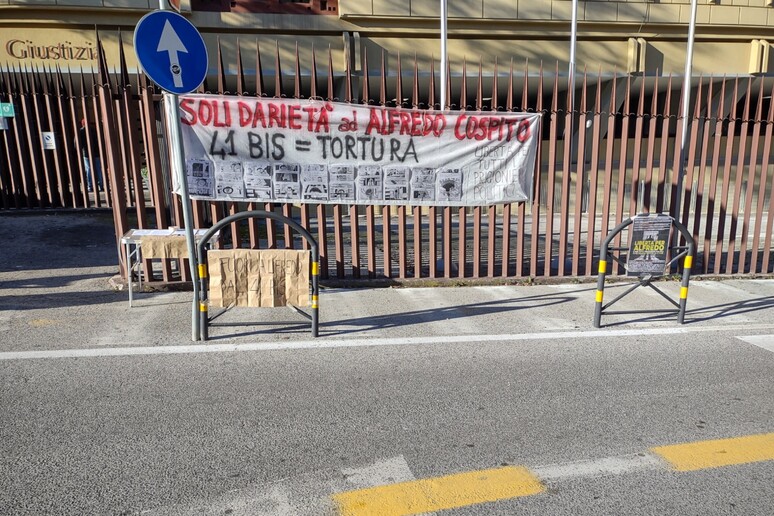 - RIPRODUZIONE RISERVATA