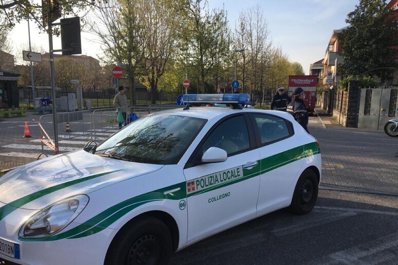- RIPRODUZIONE RISERVATA