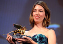 Sofia Coppola ritira il Leone d'oro per il film 'Somewhere'