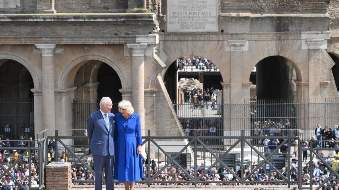 I reali britannici Carlo e Camilla in visita a Roma, al Colosseo