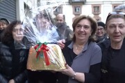 Nella calza dei torinesi un gianduiotto extralarge da 5 kg