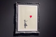 'Peace on Earth', l'arte di Banksy arriva ad Assisi