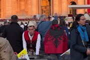 VIDEO | Dall'Albania al Sudamerica, in migliaia da tutto il mondo