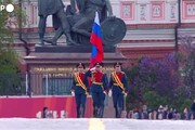 A Mosca la parata del Giorno della Vittoria, Putin e Xi fianco a fianco