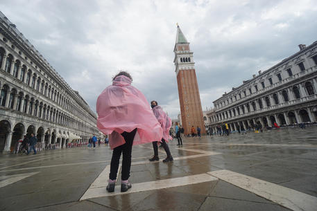 Piazza San Marco senza acqua alta © ANSA