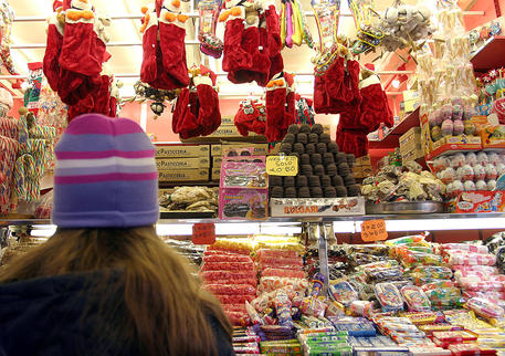 Il Natale alle famiglie è costato 20 miliardi © ANSA