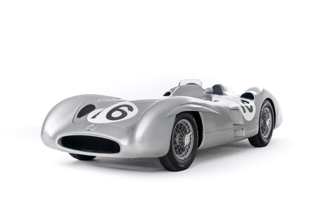 All’asta la rarissima Mercedes-Benz W 196 R di F1 del 1954