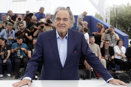 Oliver Stone