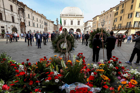 A BRESCIA I 50 ANNI DELLA STRAGE CON MATTARELLA