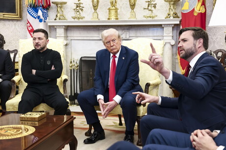 Zelensky, Trump e Vance in una foto d'archivio