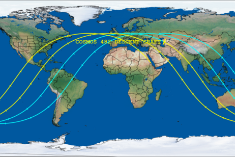 Le linee gialle e azzurre indicano la possibile area nella quale potrebbe cadere la sonda Kosmos 482 (fonte: Aerospace)