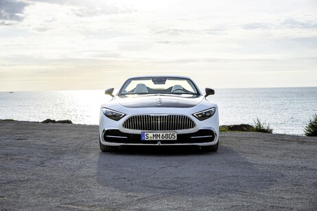 Nuova Mercedes-Maybach SL 680 Monogram Series