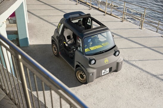 Citroën Ami arriva anche nella versione Buggy
