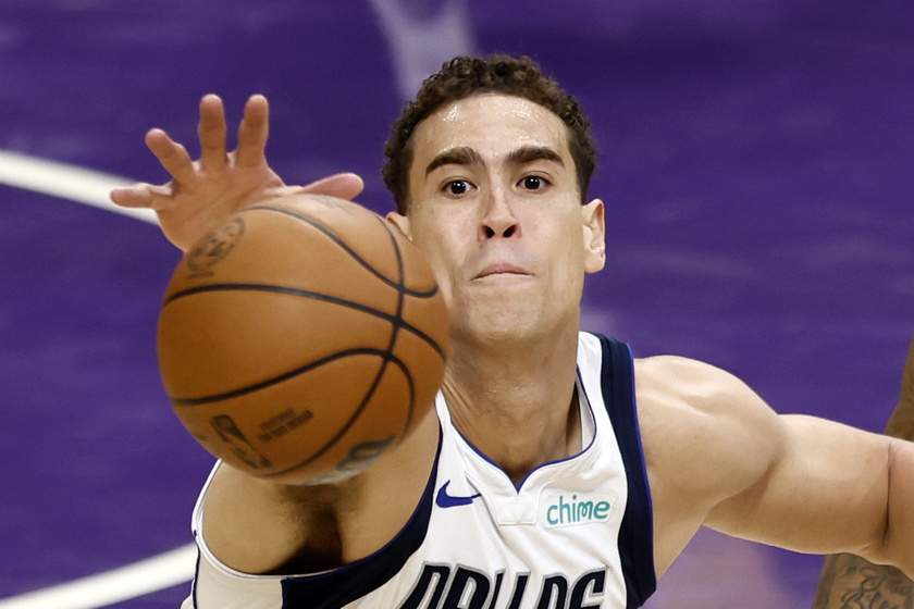 NBA - Dallas Mavericks at Los Angeles Lakers - RIPRODUZIONE RISERVATA