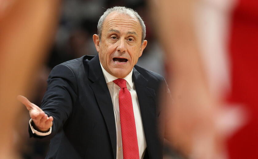 Basket: Olimpia Milano annuncia rinnovo Messina fino a 2026 © ANSA/EPA