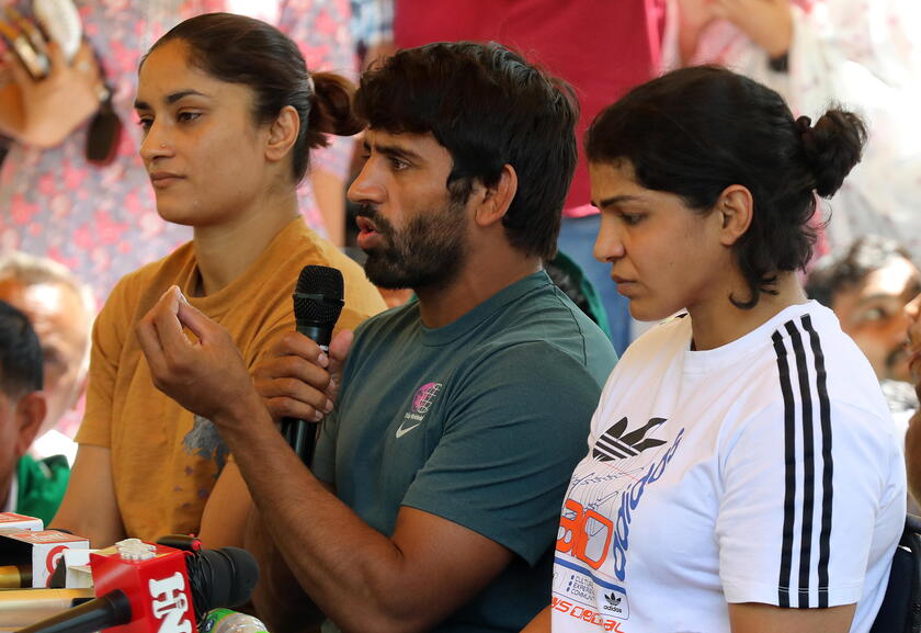 Indian wrestlers protest to demand the arrest of wrestling federation chief