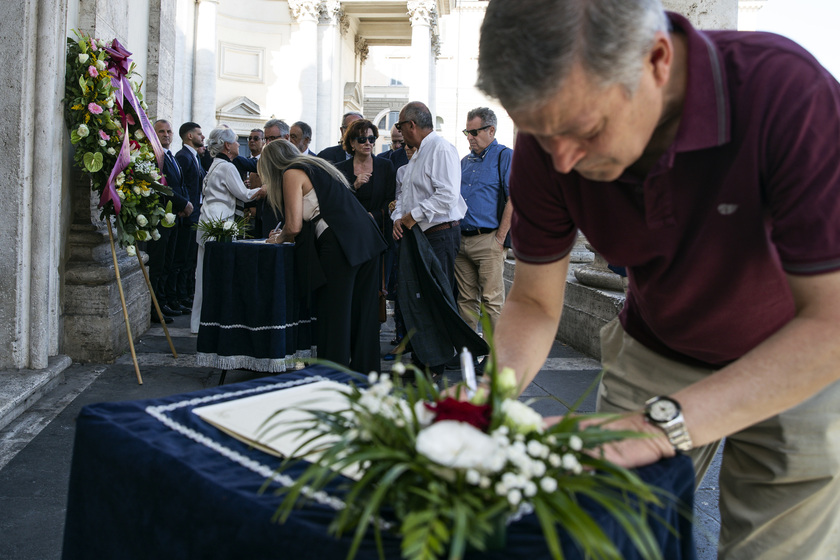 Cairo, Di Matteo, Boldrini a funerali di Purgatori - RIPRODUZIONE RISERVATA