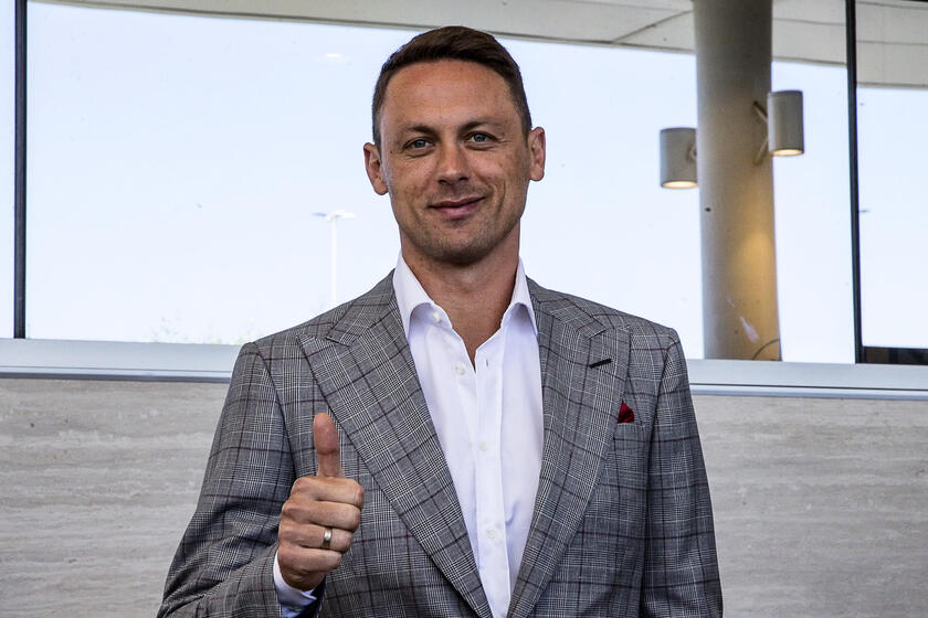 Calcio: Matic sbarcato a Roma, ora visite e firma contratto - RIPRODUZIONE RISERVATA