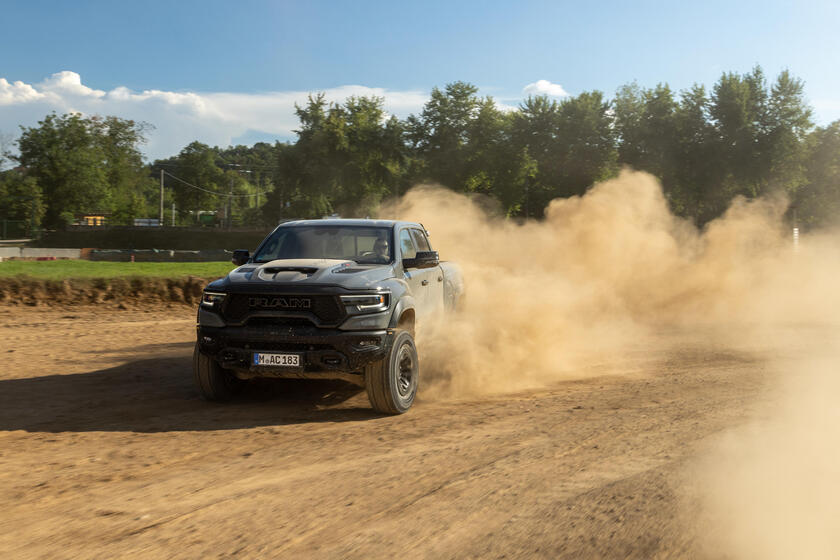 Con Lunar Edition il pick-up Ram 1500 Trx cambia pelle © ANSA/Web