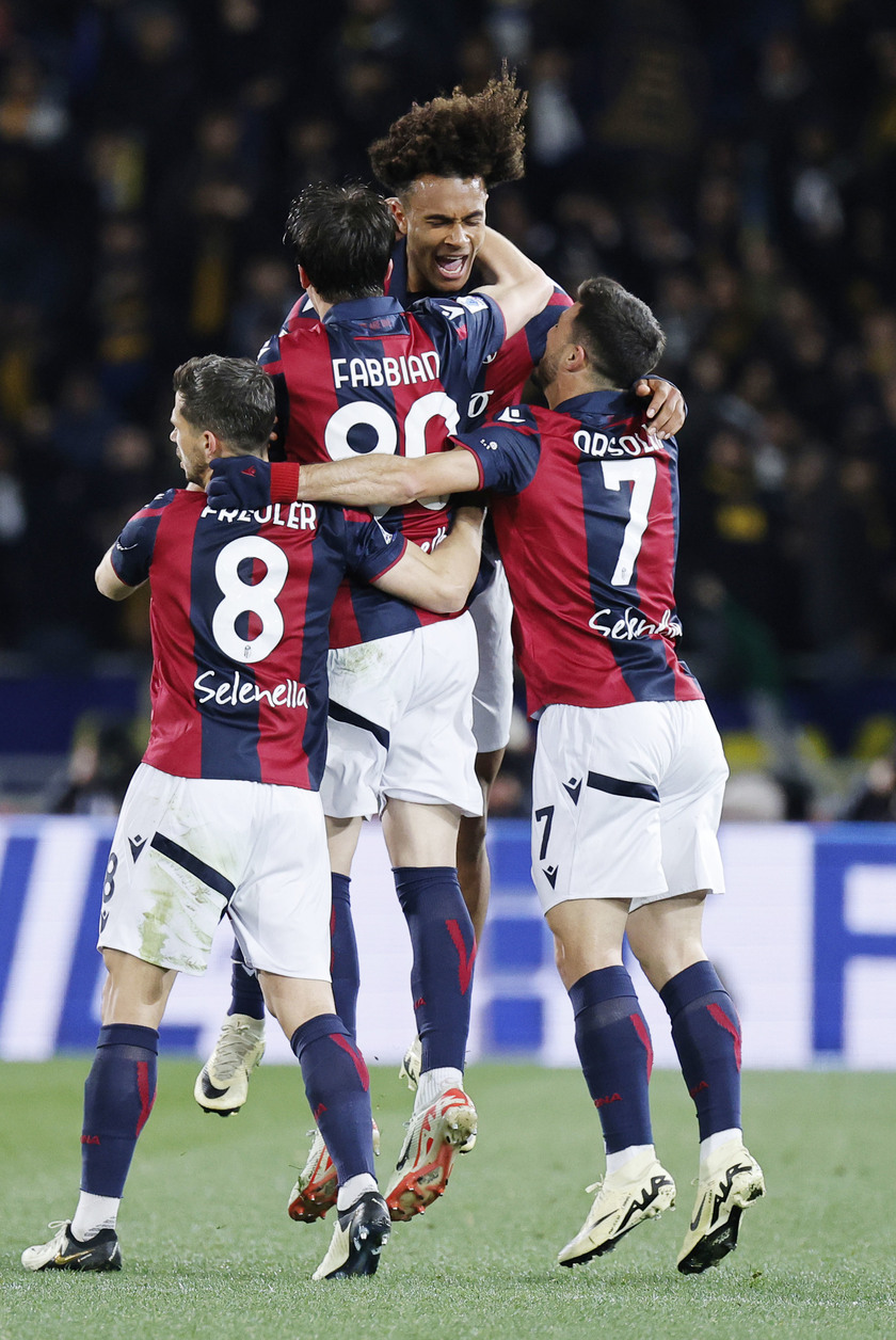 Soccer: Serie A ; Bologna - Hellas Verona - RIPRODUZIONE RISERVATA
