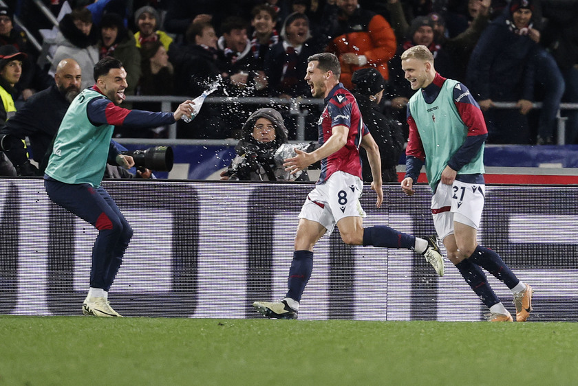 Soccer: Serie A ; Bologna - Hellas Verona - RIPRODUZIONE RISERVATA