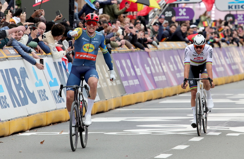 Gent-Wevelgem cycling classic - RIPRODUZIONE RISERVATA