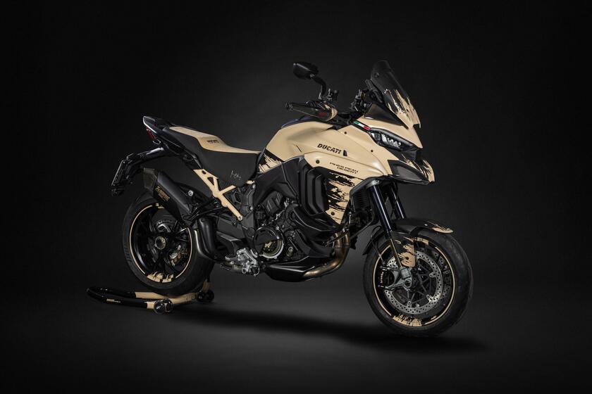 Una Ducati Multistrada V4 Pikes Peak speciale per Bottura