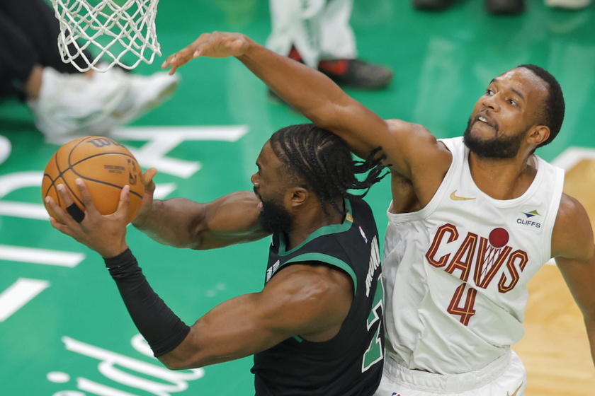 NBA - Cleveland Cavaliers at Boston Celtics